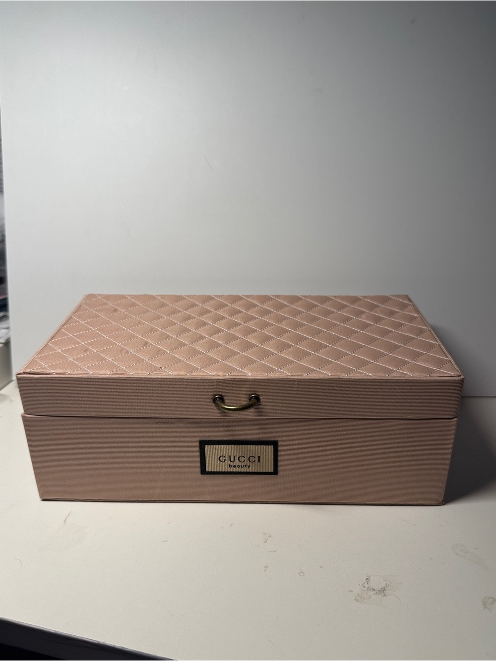Accessories Box - Gucci perfume jewelry makeup or trinket box. - Picture 4 of 9